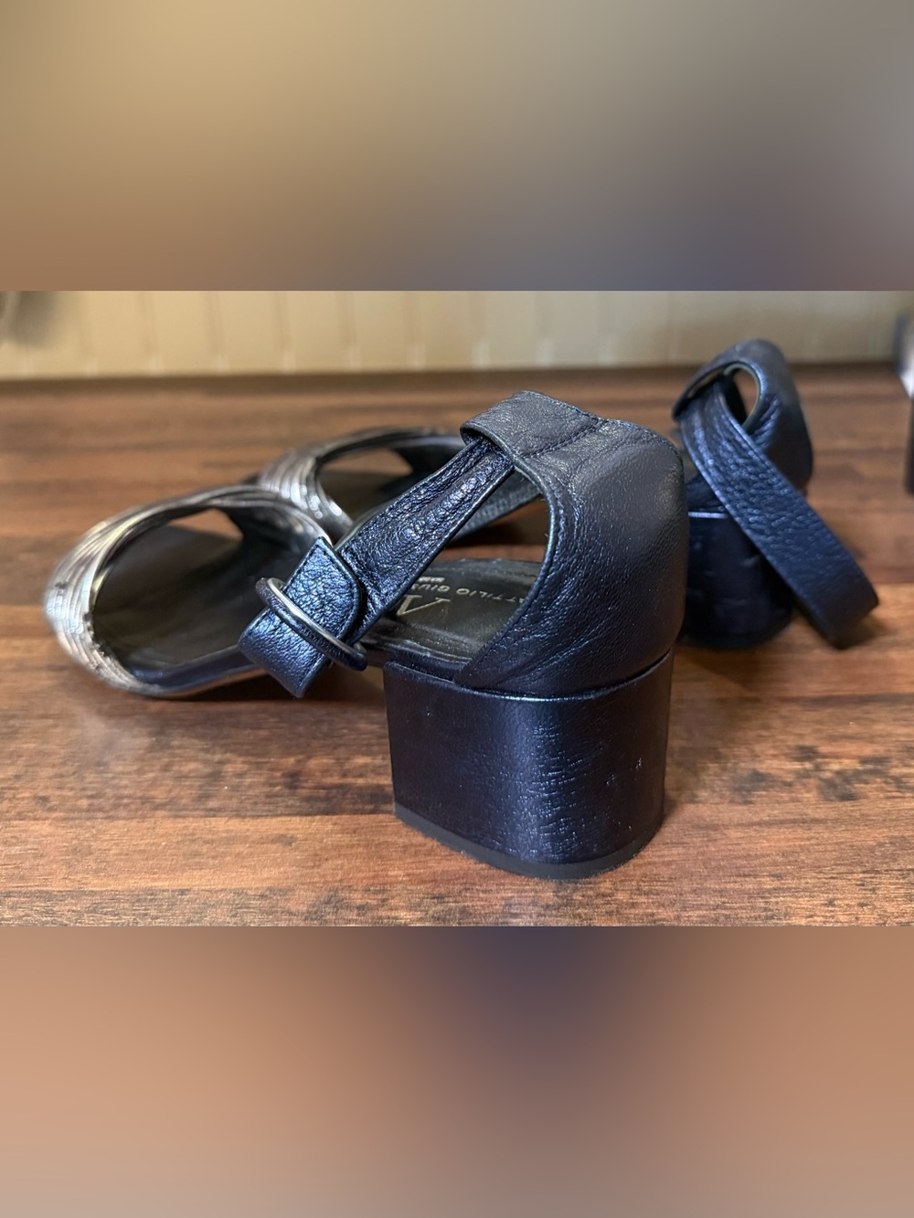 AGL Ankle Strap Sandal In Navy Coast Cushioned Insole Suede Size 41 / 10 READ - Picture 5 of 12